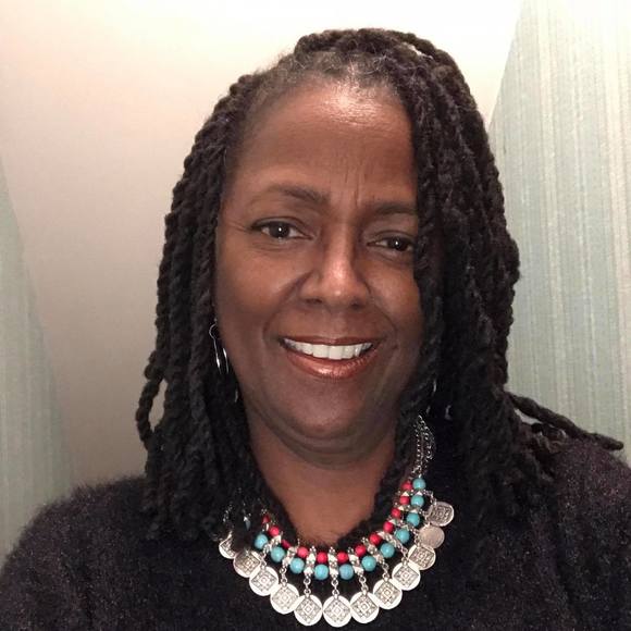 Meet your Posher, Kim - Picture 1 of 1